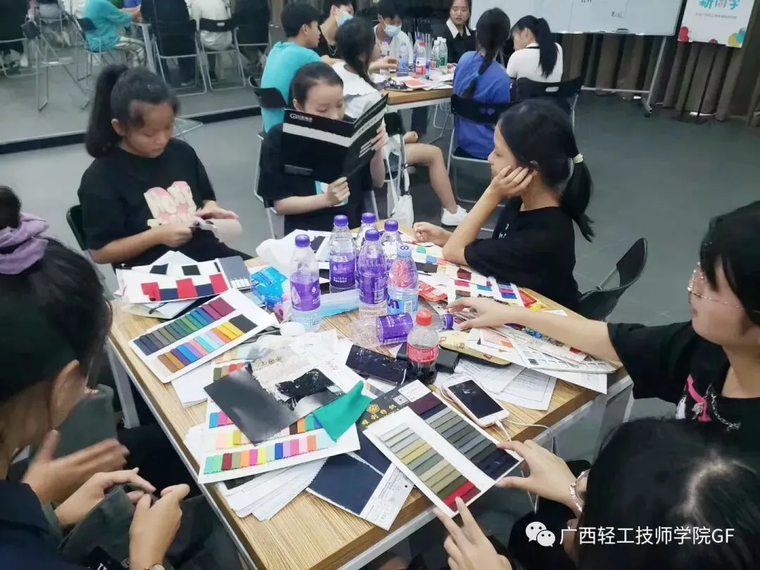 专业介绍|商贸服务系——服装制作与营销专业