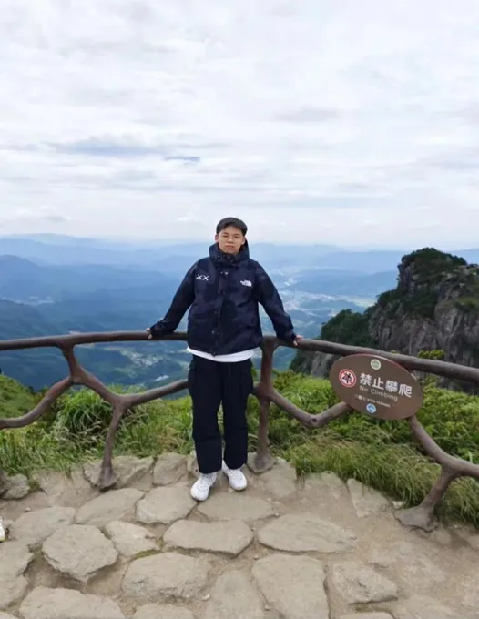 计算机与信息技术学院2024-2025年度优秀学生风采(二)