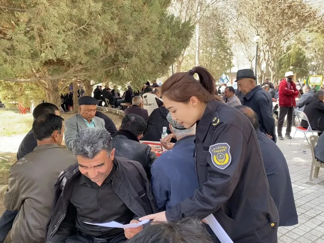 且末县市场监管局深化涉老领域专项整治 筑牢老年群体消费安全“法治防线”