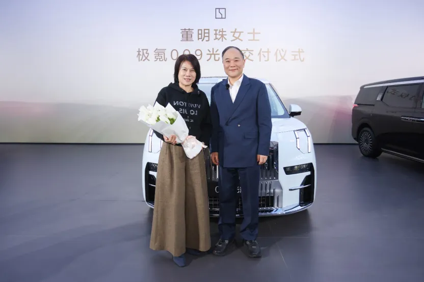 从热闹到门道,豪华MPV市场为什么还是极氪009最稳?