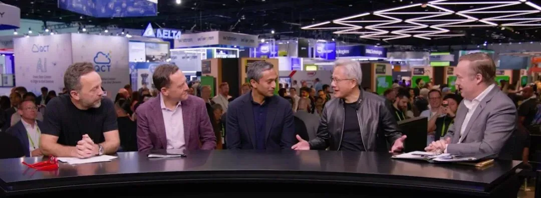 黄仁勋近期最精彩的一场对话,许多看法与市场共识不一样……