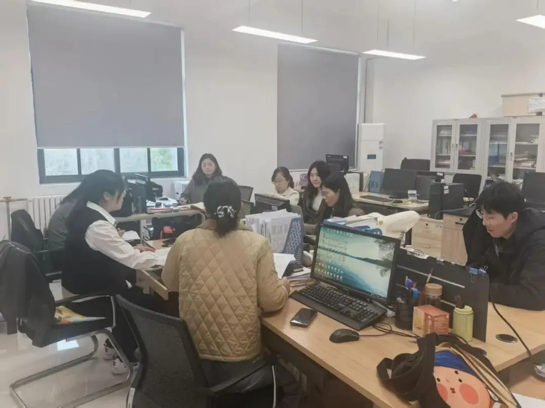 数字营销教研室召开教学研讨会