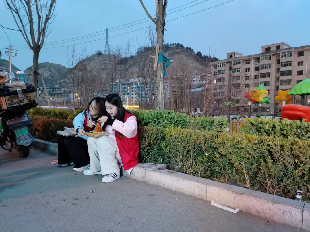 兰州分公司服务活动以标准化打法破解社区营销痛点