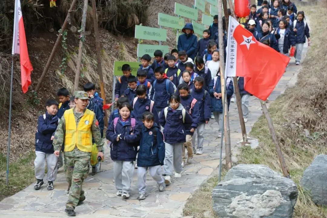 消费市场“春鲜”涌动 “春日经济”活力无限
