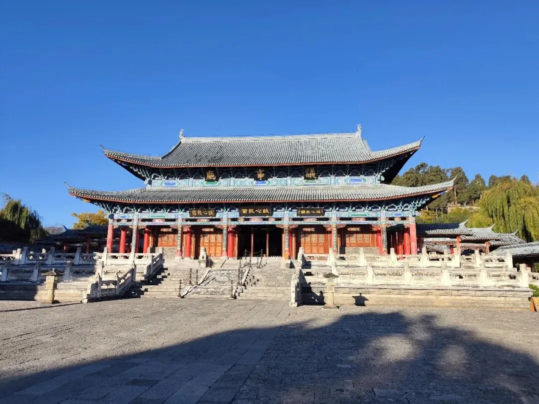 从忠义市场到木府,寻找丽江古城的人间烟火和土司历史