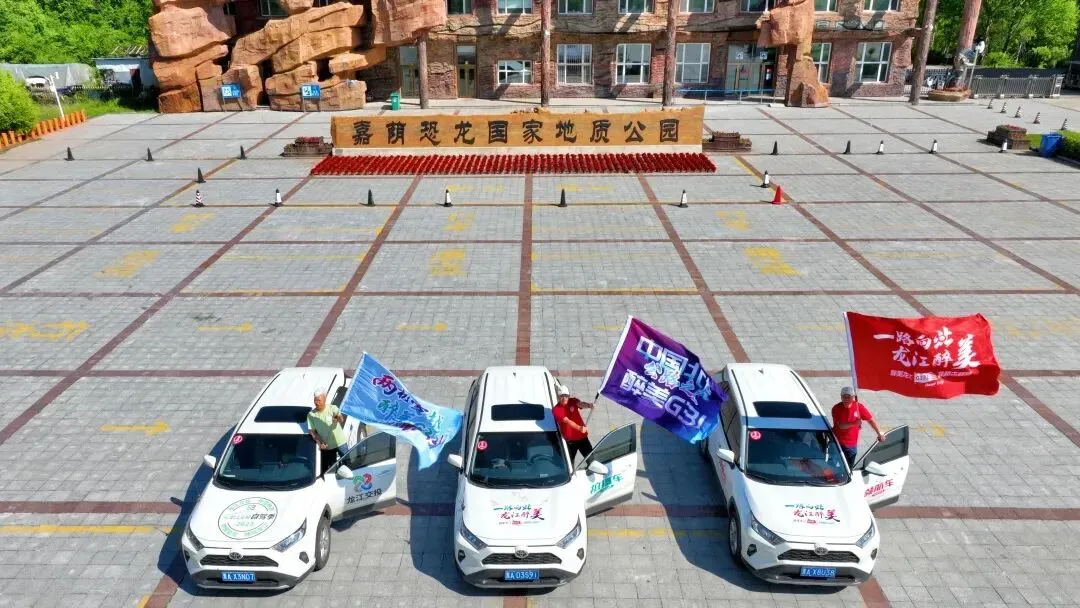 上海市场独家重磅推出《东极穿越北极》大型自驾,唯在黑龙江-2026不可复制的北境自驾史诗之旅!