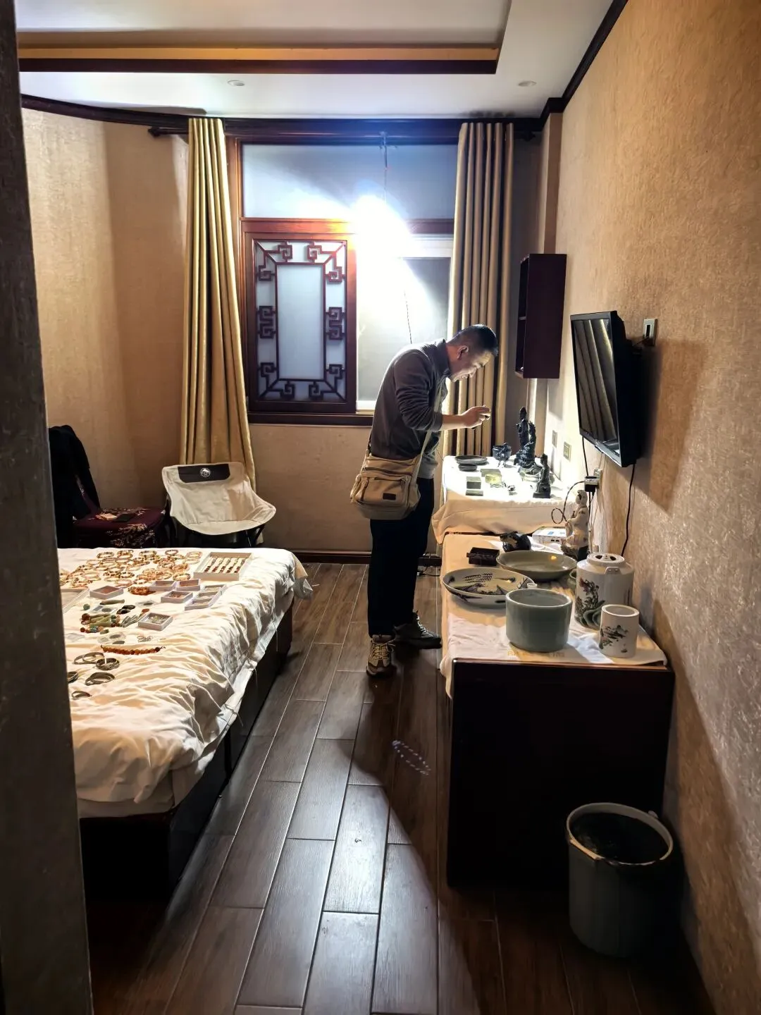 市场人少了,一样不耽误咱们淘宝捡漏