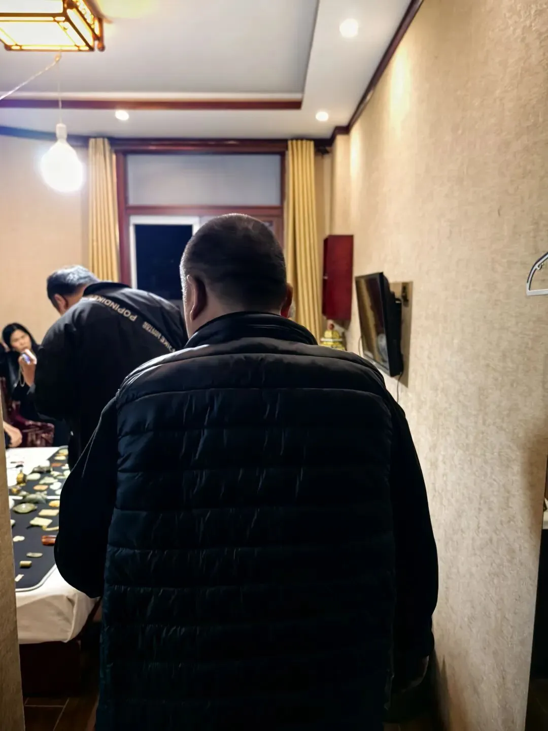 市场人少了,一样不耽误咱们淘宝捡漏