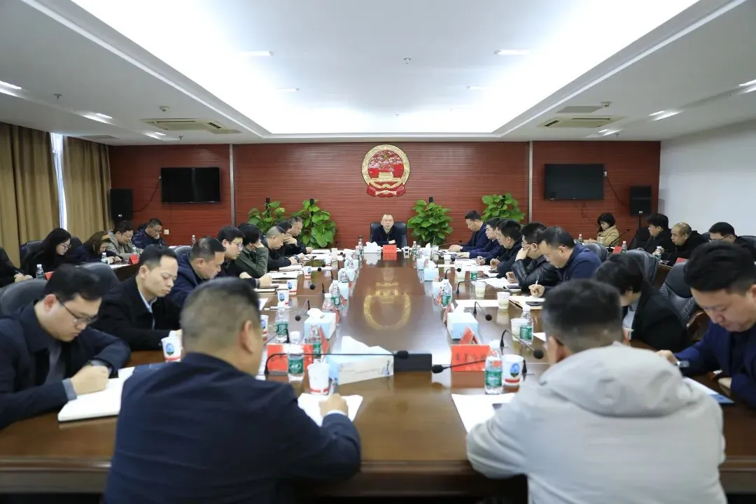 【要闻】雁峰区召开服务业市场主体培育工作现场推进会