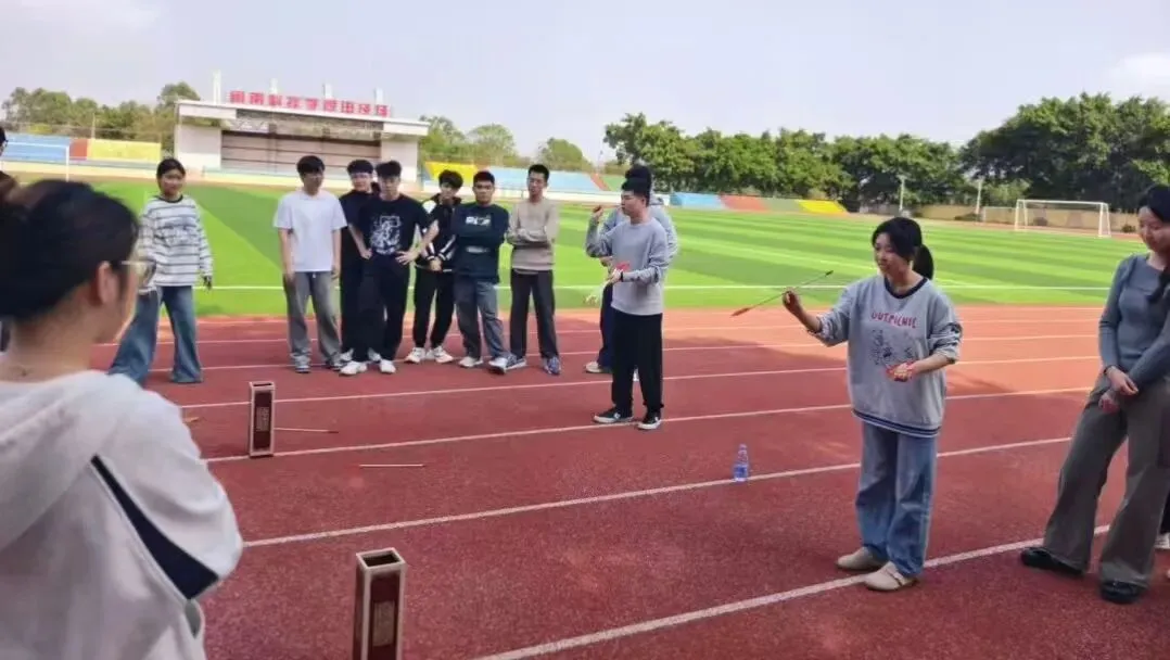 计信资讯 | 我院2023级计算机科学与技术团支部开展“青春筑梦’十五五’,挺膺担当建新功”主题团立项系列活动