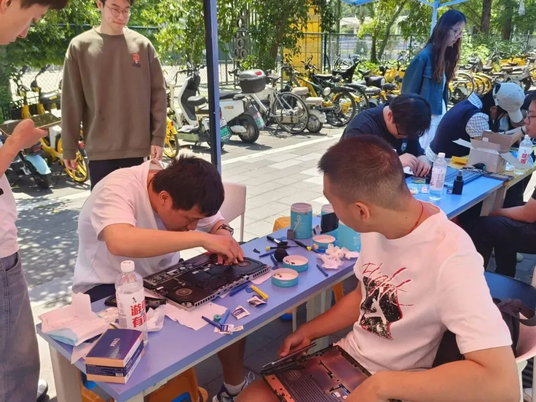 【院系风采】计算机科学与技术学院“红旗下的IT人”线下开放日活动顺利举办