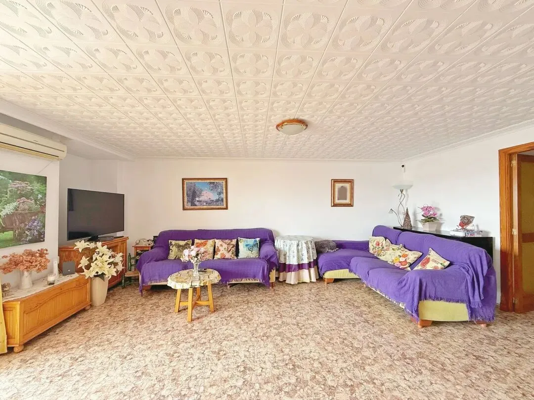 【HDZ7000】海盗市场大户型四房,车位可选!