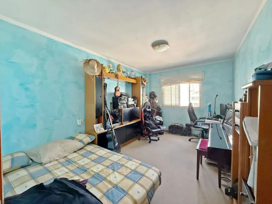 【HDZ7000】海盗市场大户型四房,车位可选!