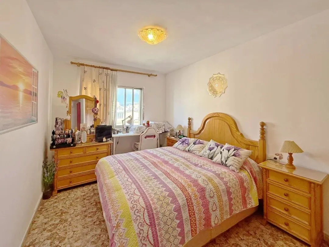 【HDZ7000】海盗市场大户型四房,车位可选!