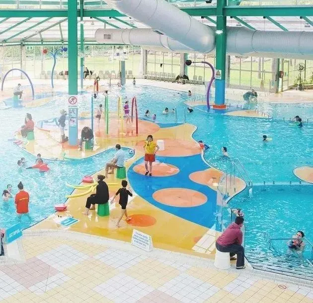 出售:对面就是中央市场和中国城!步行就到南澳和阿德莱德大学!阿德市区罗兰两房两浴公寓,可观城市风景!