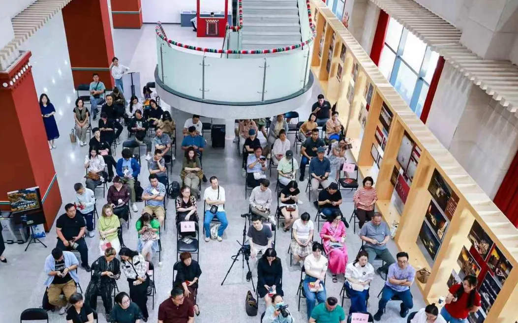 链接300+银发达人、线上线下整合营销!品牌如何用“信任”撬动50岁+人群?