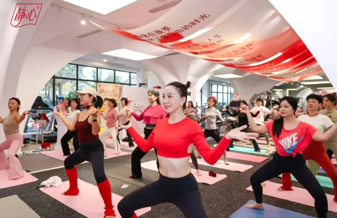 链接300+银发达人、线上线下整合营销!品牌如何用“信任”撬动50岁+人群?