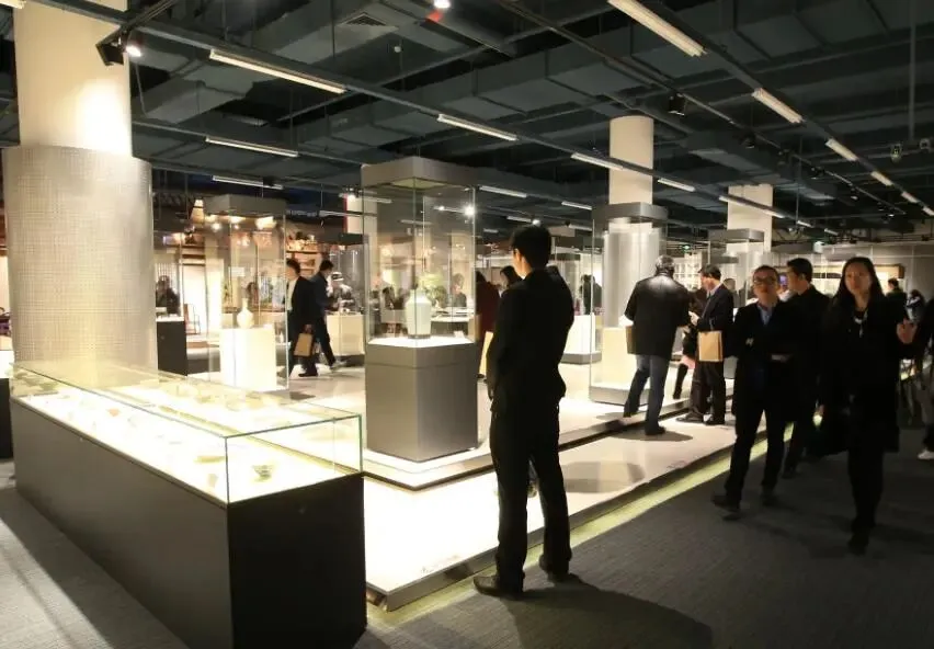 艺术品市场大变局:90%利润流向1%的人,谁在真正赚走大钱?