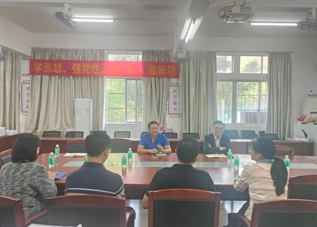广东农工商职业技术学院计算机学院领导莅临我院 共话人工智能教育与实验室建设新路径