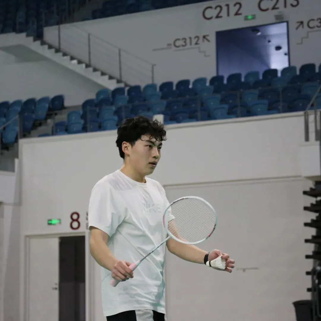 活动回顾 | 计算机科学与技术学院2026年研究生羽毛球比赛圆满落幕