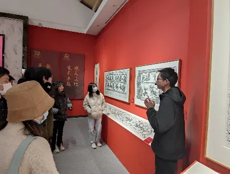 【院系风采】计算机科学与技术学院数据所研究生第四党支部与第二党支部联合开展参观学习活动