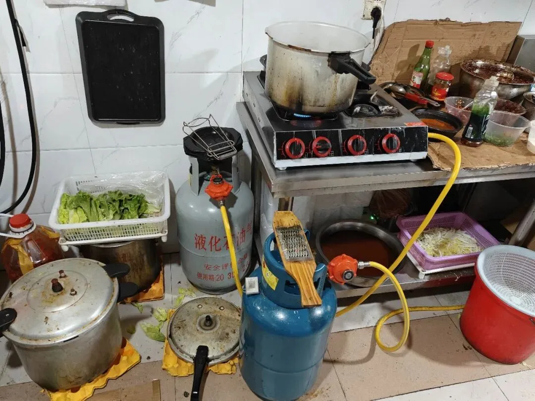 凤冈县市场监管局网络餐饮“红黑榜”之“黑榜”(第一期)