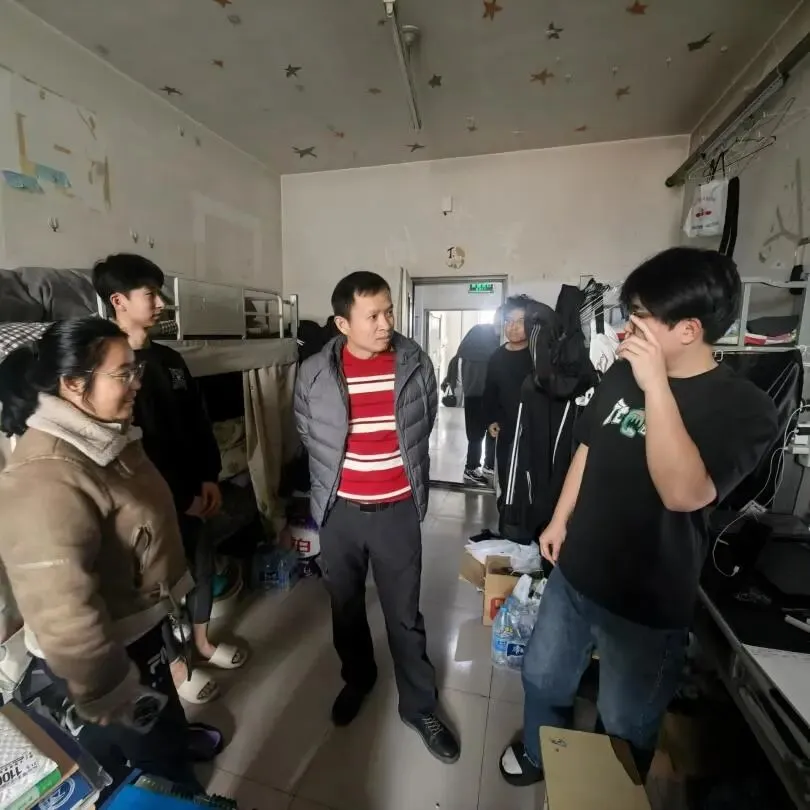 凝心聚力,双师育人|计算机科学与技术学院“辅导员—班导师”协同护航新学期