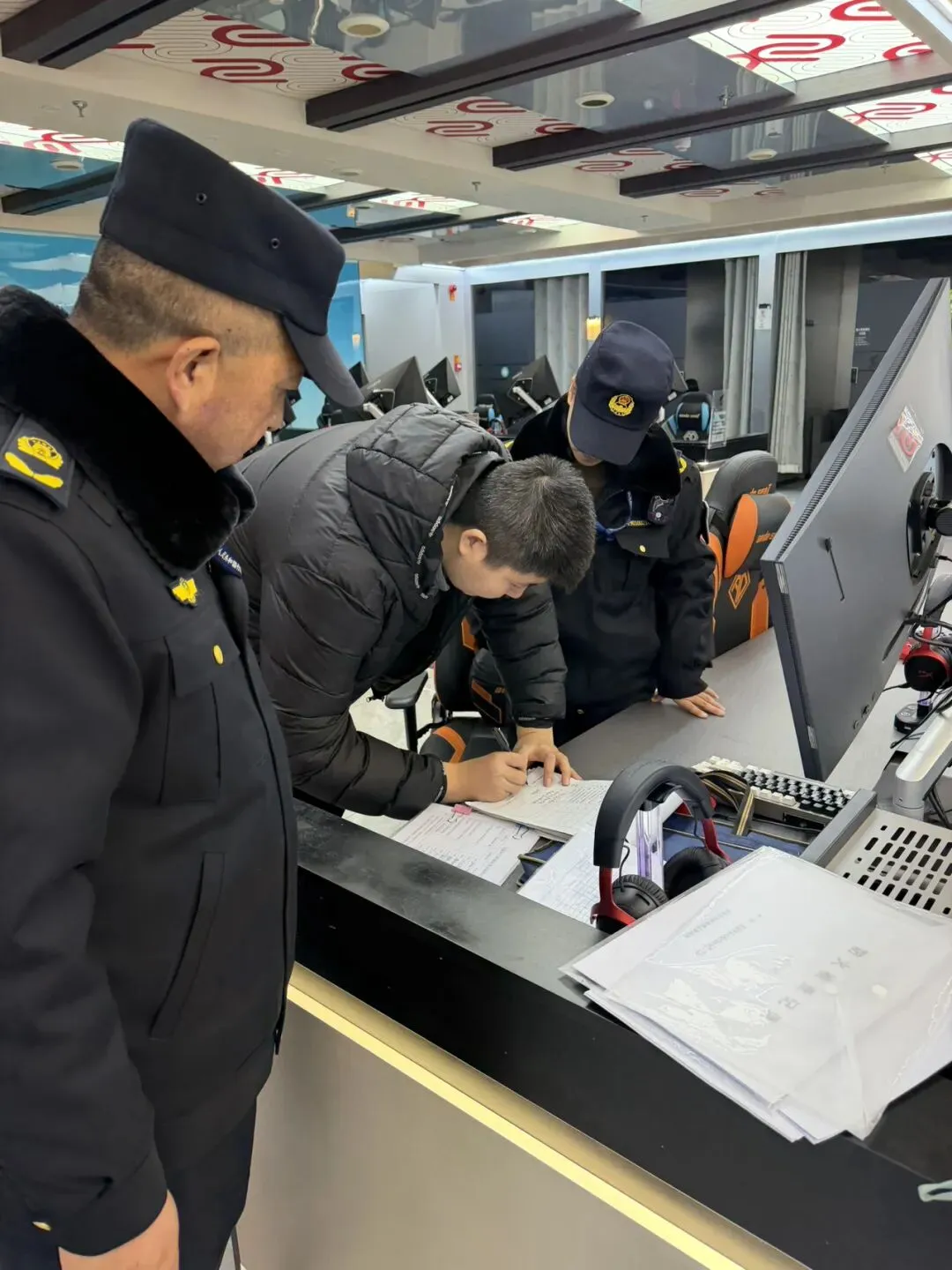 【市场治理】深化“群腐”专项整治 筑牢平安文旅防线