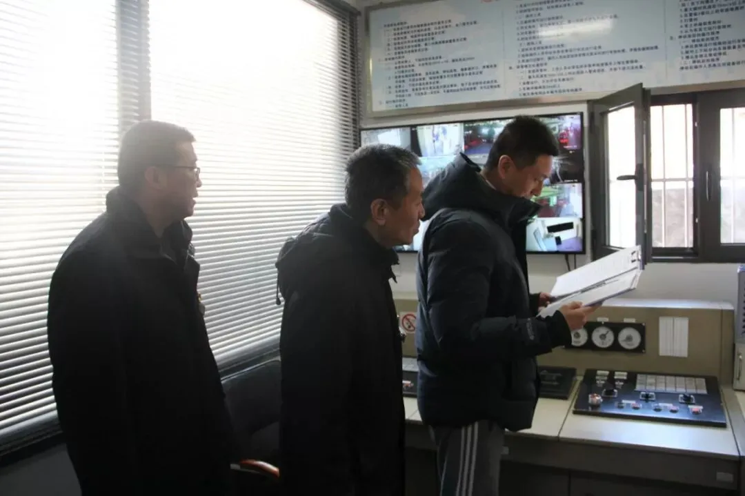 市市场监督管理局特设处对我区特种设备监管工作进行检查