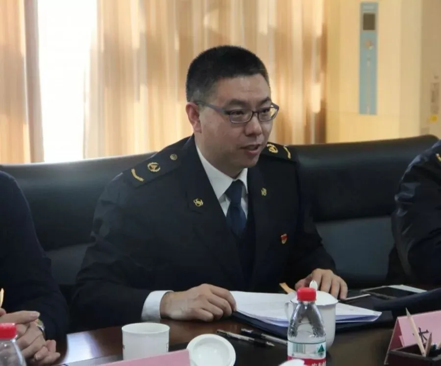 市市场监督管理局特设处对我区特种设备监管工作进行检查