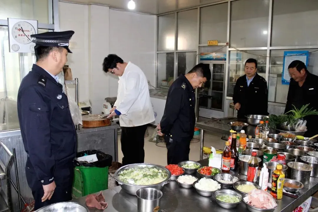 高台县公安局宣化派出所:严查肉类市场,守护“舌尖安全”