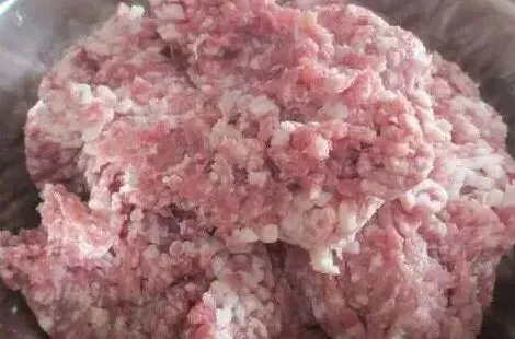 市场上“最脏”的4种食物,咸菜上榜,最后一种很多人都爱买着吃