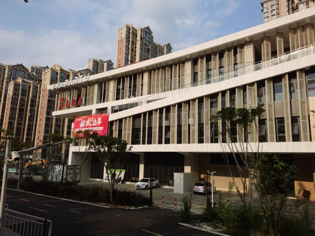 东山也有新市场啦!龙钢农贸市场变身“龙盛东悦里”!