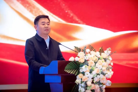 市场‖赋能皖饲·聚力开新篇–2025年安徽省饲料与健康养殖行业协会年会在肥胜利闭幕