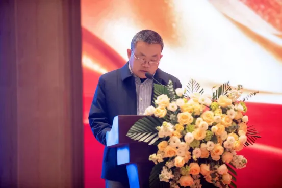 市场‖赋能皖饲·聚力开新篇–2025年安徽省饲料与健康养殖行业协会年会在肥胜利闭幕