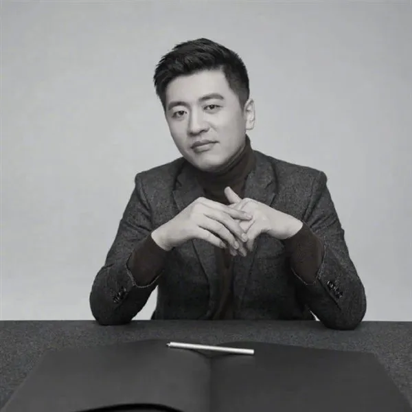 张雪峰猝然离世:打破信息差的人走了,营销账号却在抢流量