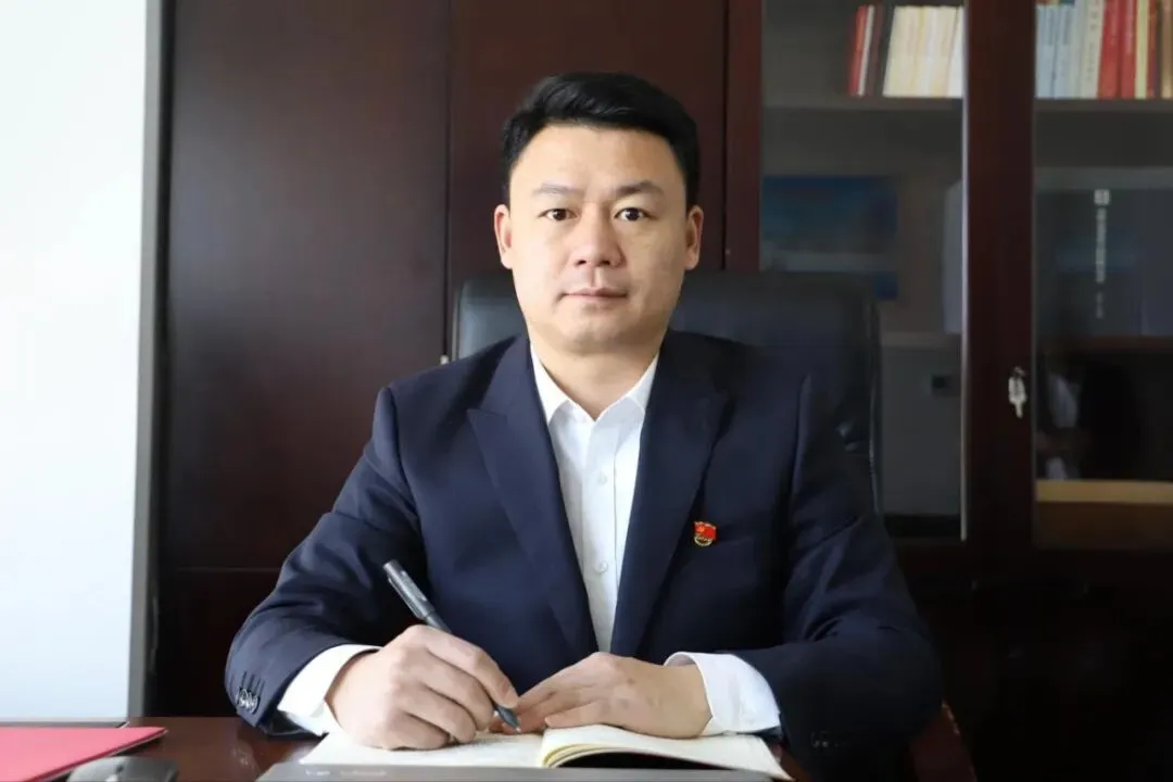 十佳生产经营管理者之王威威:用现场吸引市场