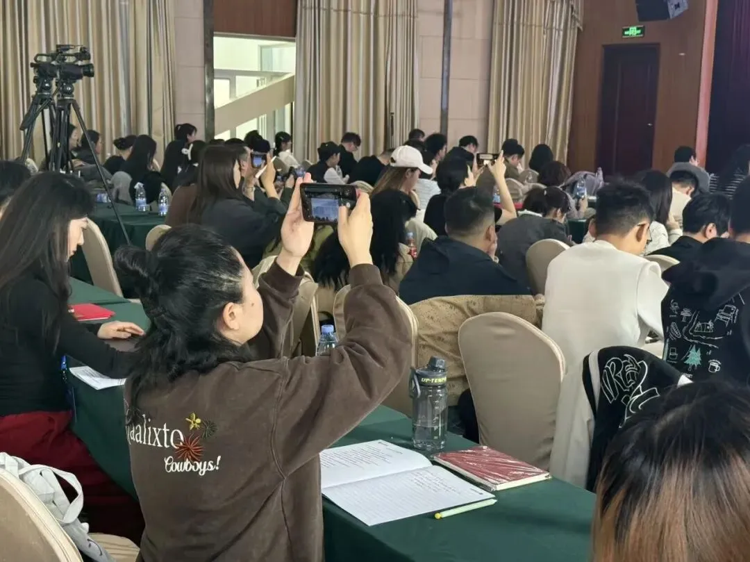 喜报 | 世纪金榜在“第十一届年度书业营销推展”中荣获四项大奖