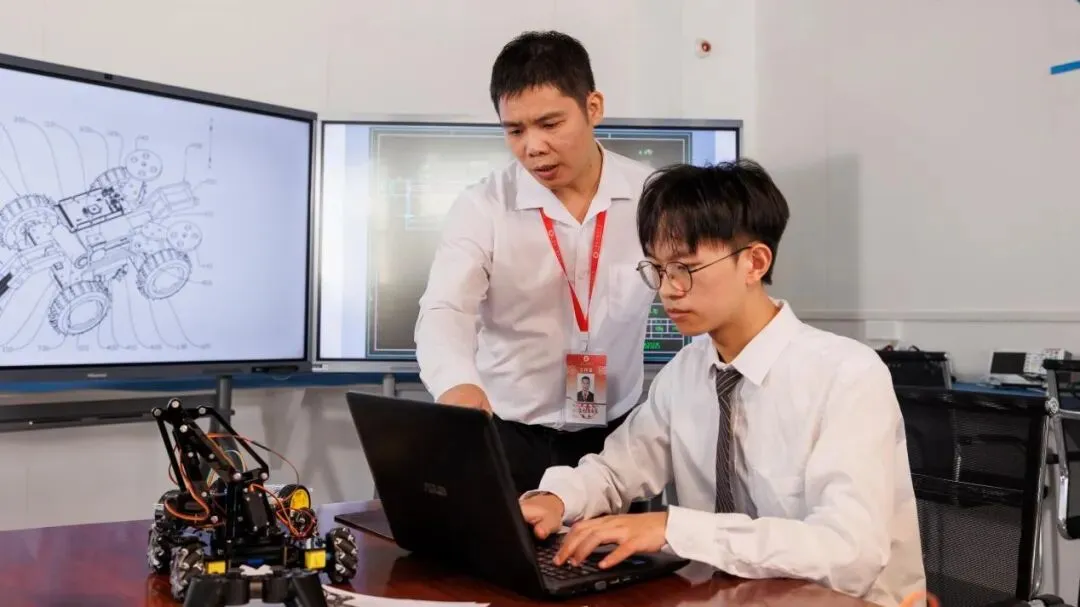 职教高考 | 计算机应用技术专业:以技立身笃行,以智筑梦前行!