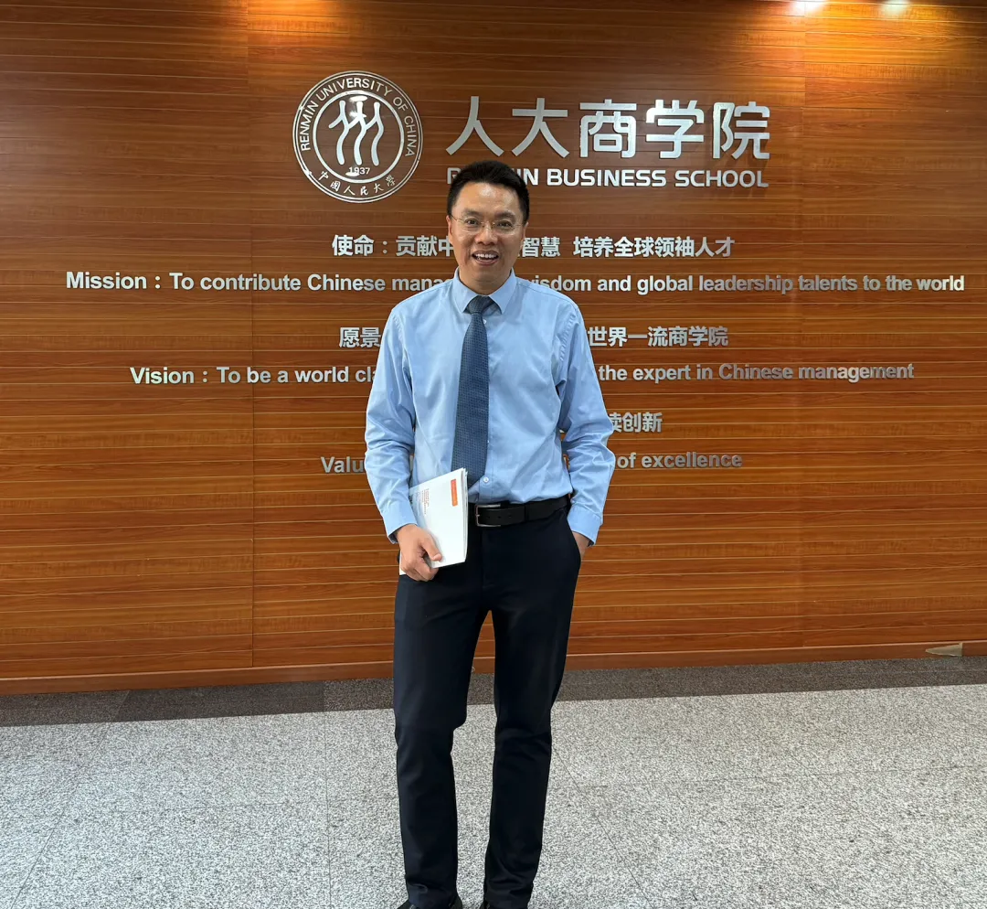 顶尖AI营销专家教授研究者唐兴通分享AI智能体时代,营销的底层逻辑正在被重写,AI时代与销售培训师培训讲师大客户TOB内容