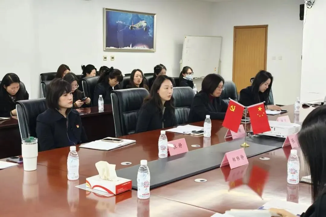 引领在一线丨商贸中心携手川航客户数字营销中心,以党建共创航空消费新生态