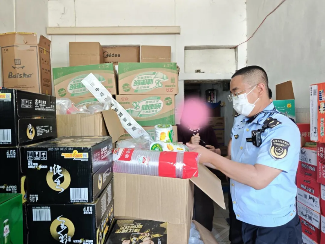 基层动态—和平镇市场监管所配合镇政府开展禁塑线索核查 移送禁塑案件线索1宗