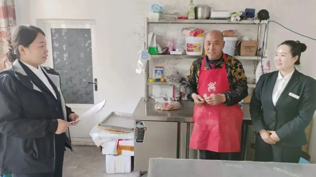 左权农商银行:服务延伸广覆盖 营销深耕提质效