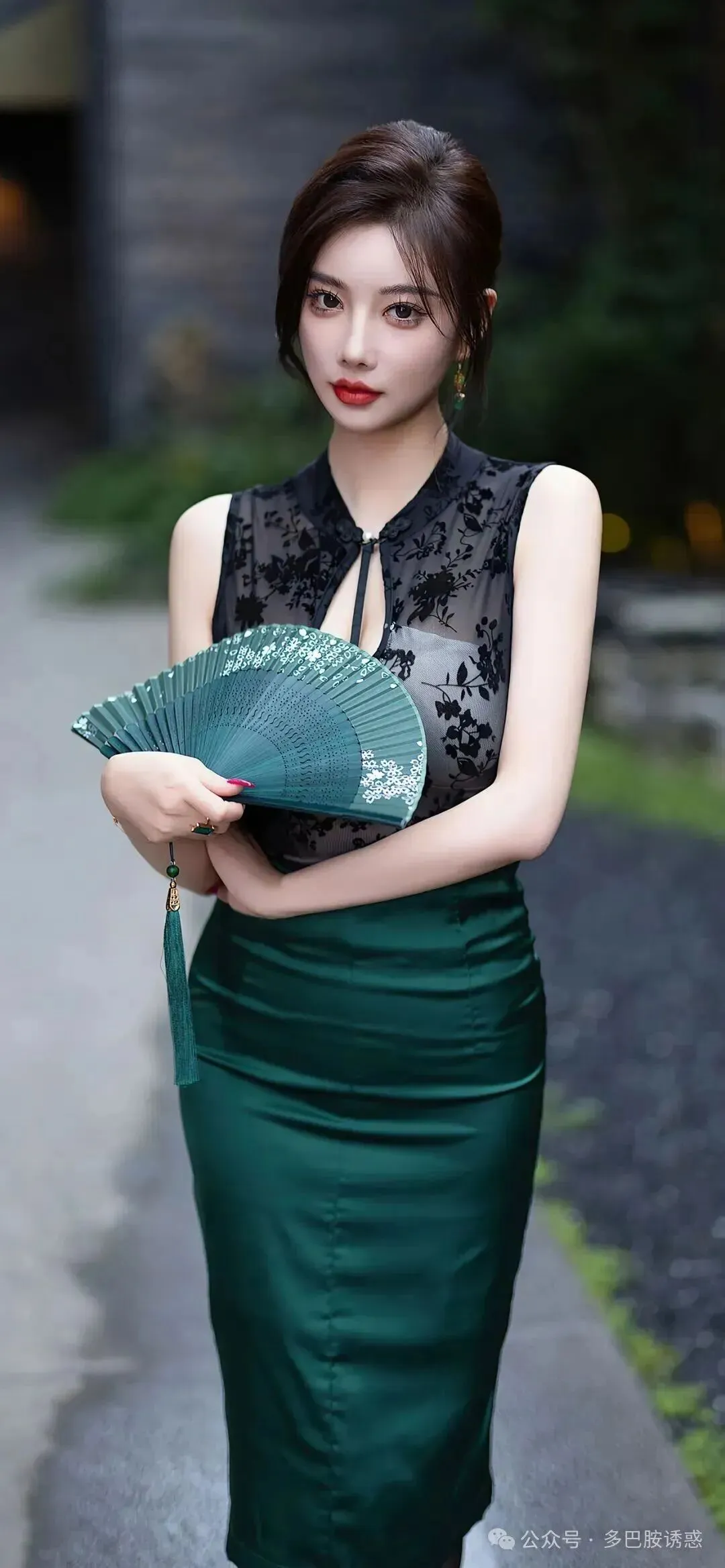 3万冲10万:3.25复盘——市场震荡反弹, 连续2日百股涨停