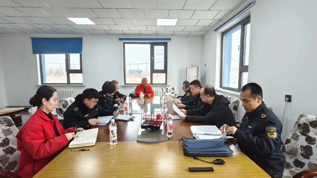 【安全生产】市、区市场监督管理局联合开展起重机械安全检查 联动指导共筑安全防线