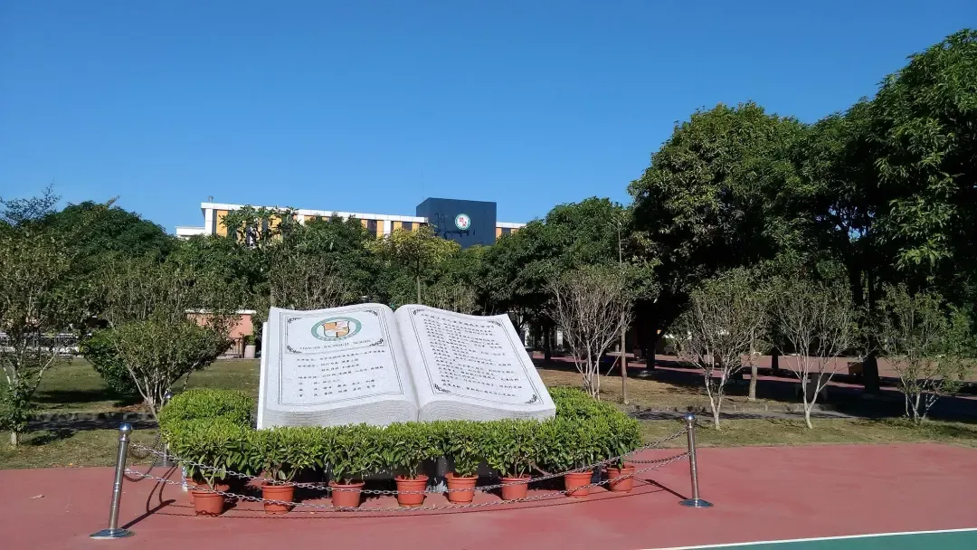 逸翠庄园首页热搜:(售楼处)首页网站-营销中心欢迎您-楼盘详情-最新价格-户型图-容积率@售楼处中心2026