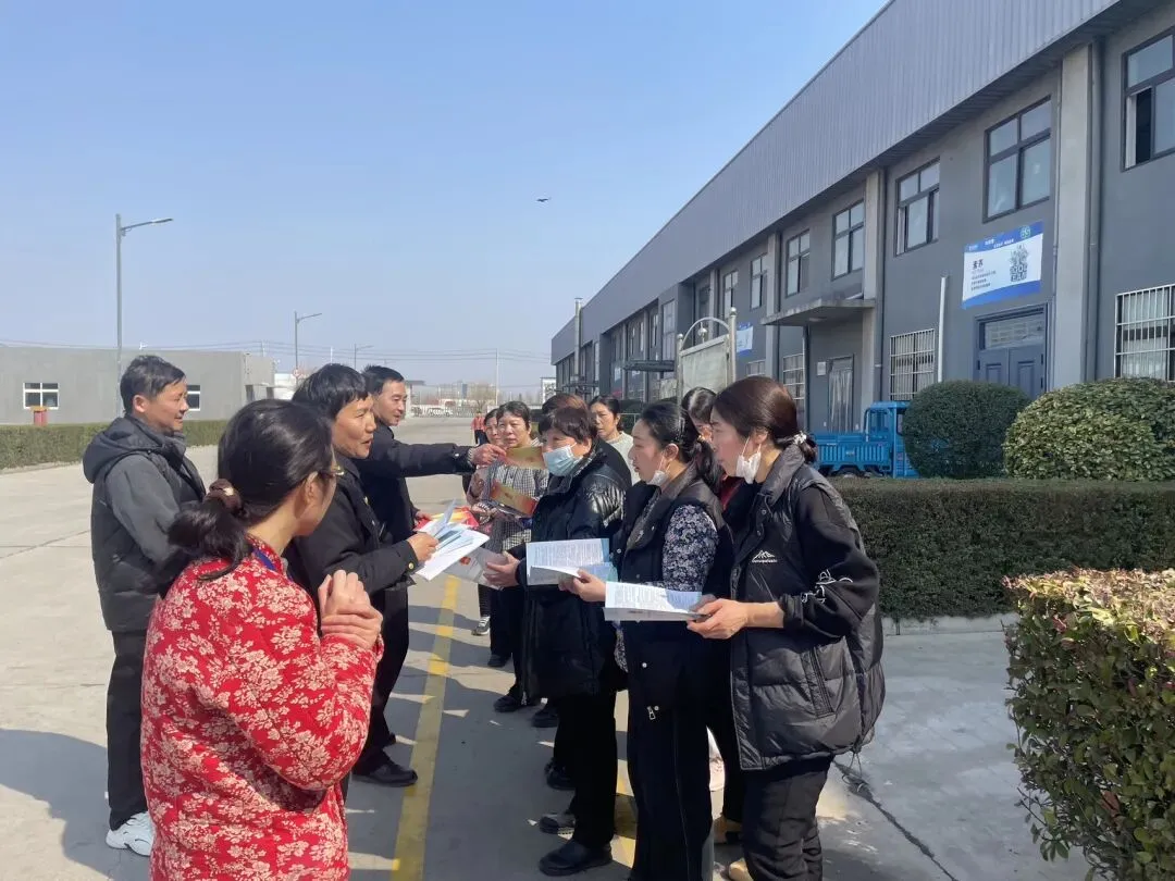 淇县市场监督管理局扎实开展消费维权“五进”活动