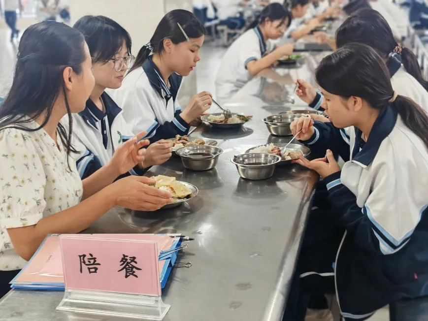 阳江市市场监管局开展春季开学校园食堂食品安全联合检查