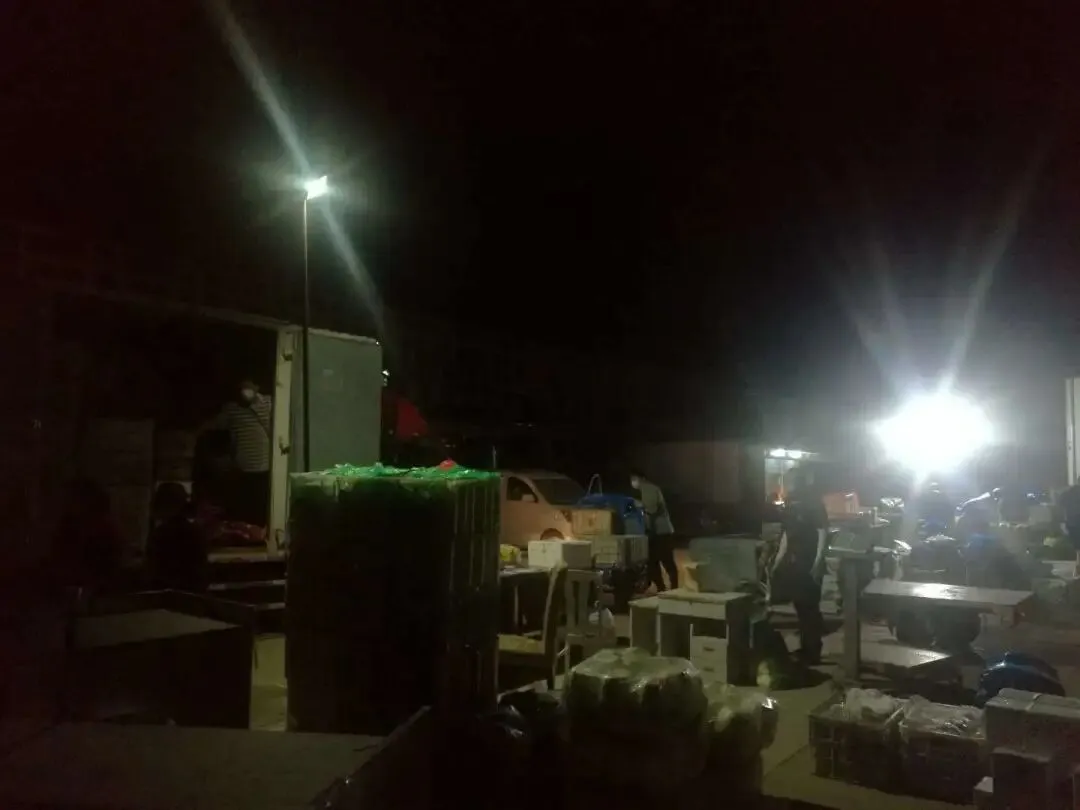 凌晨抽检 平谷区市场监督管理局保障东寺渠市场有序复市