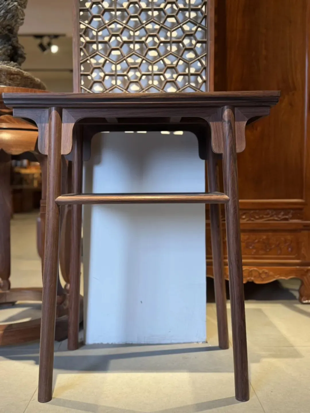 最像大红酸枝的一种木材,却在市场上消失了?